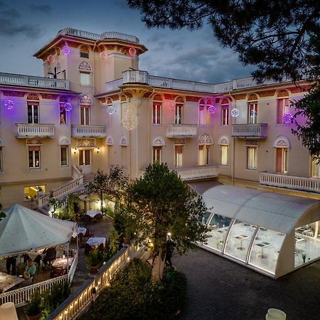 Relais Le Felci Executive Suite Spa Фиуджи Екстериор снимка